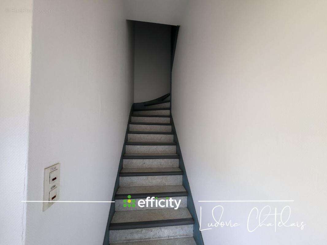 Appartement à SAINT-MEEN-LE-GRAND