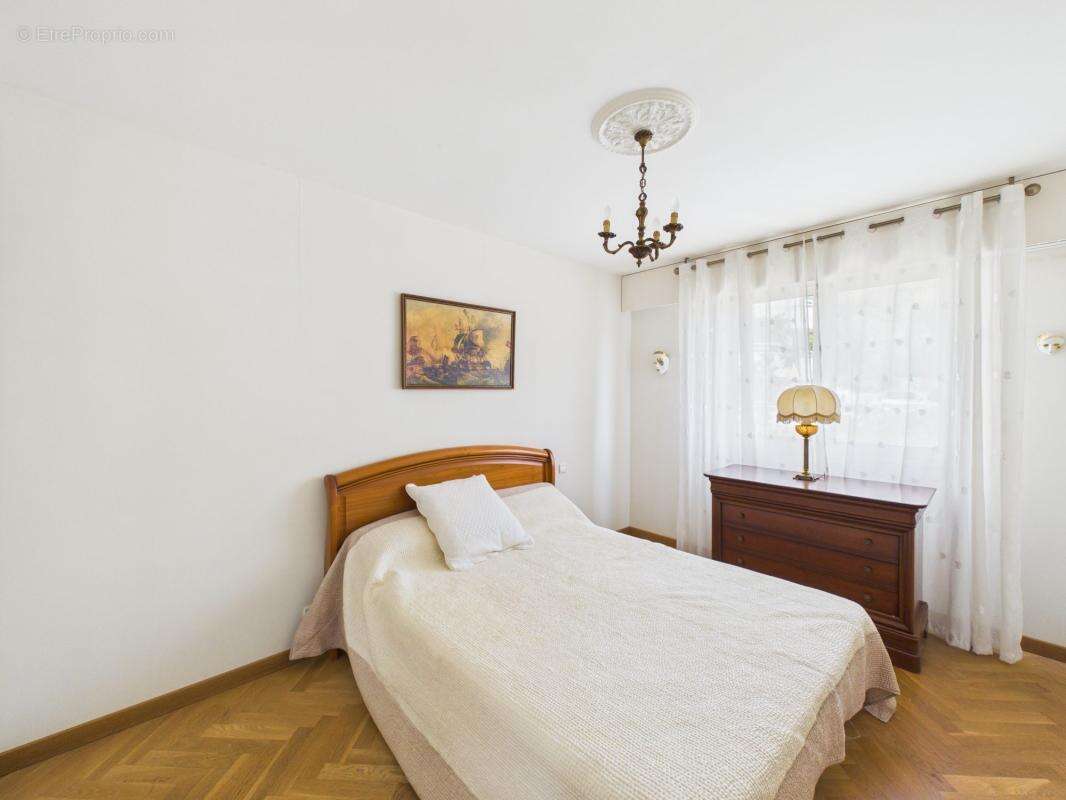 A vendre f4 de standing- res l'araucaria - ajaccio - photo 15