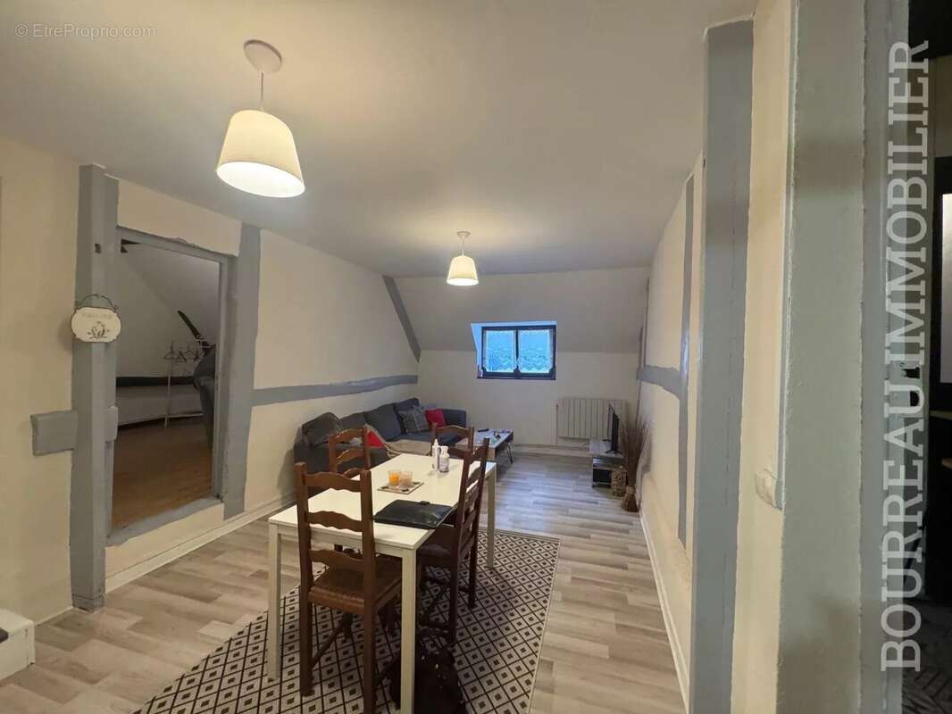 Appartement à JOIGNY