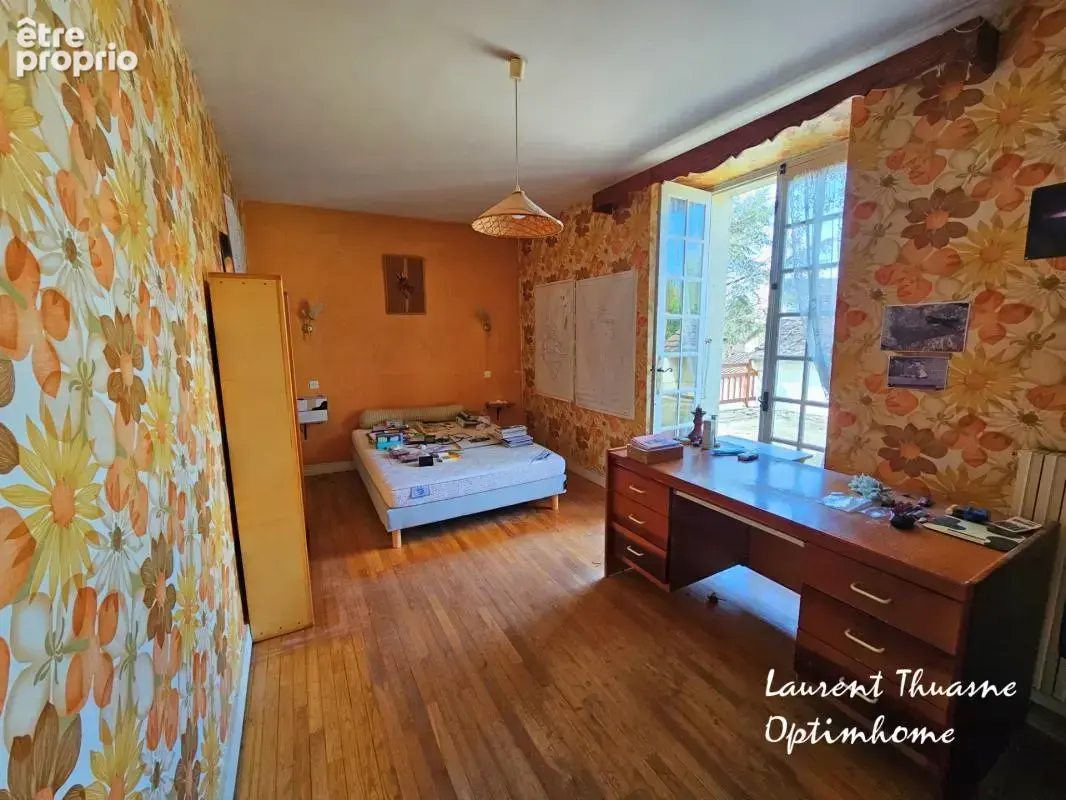 Maison 7p 185 m² avec entrepôt et dépendances - photo 11