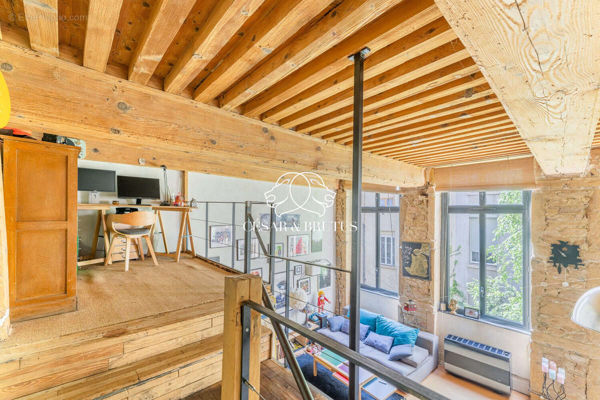 Appartement à LYON-4E
