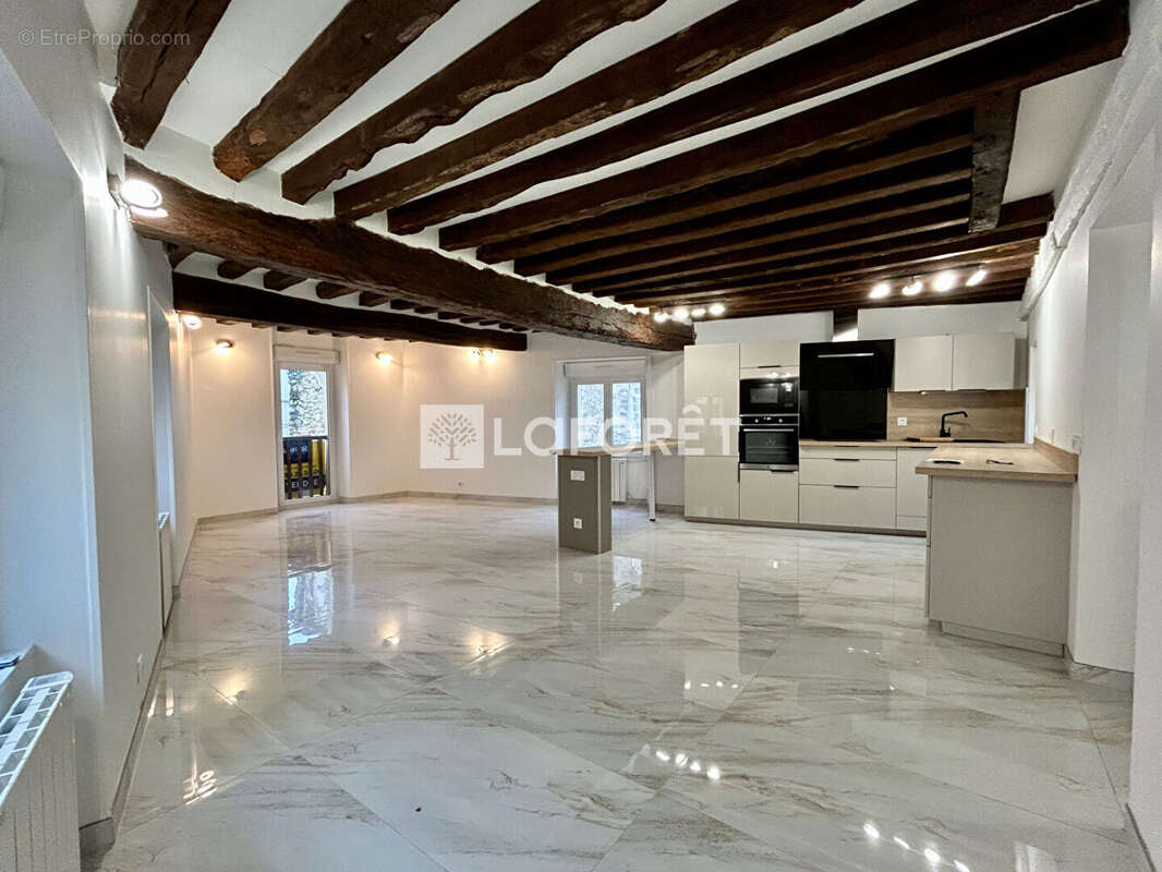 Appartement à MEULAN