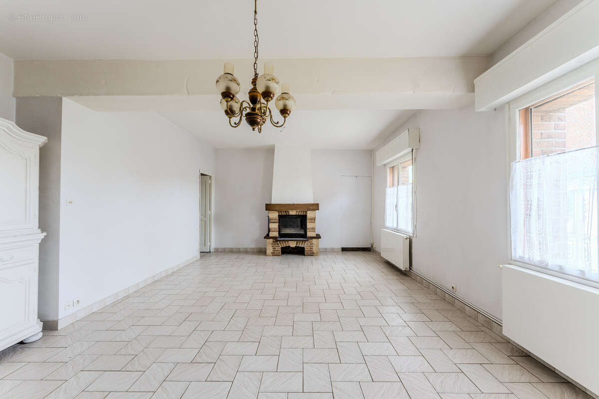 Appartement à BAUVIN