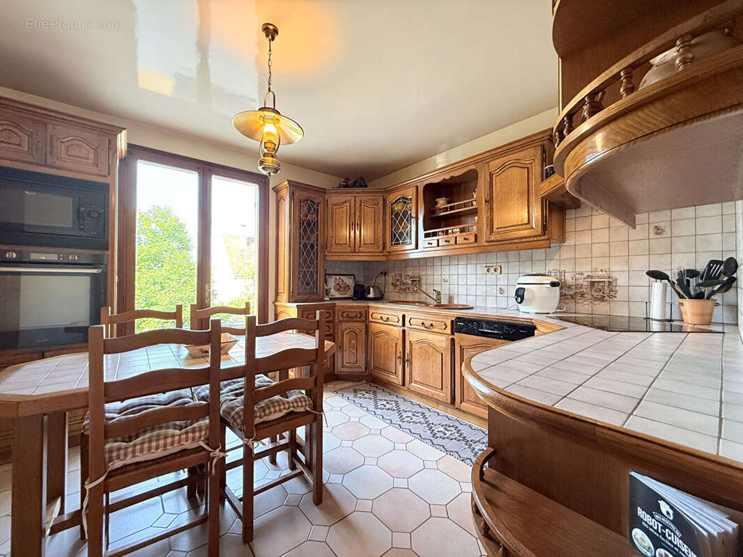 Maison à RIS-ORANGIS