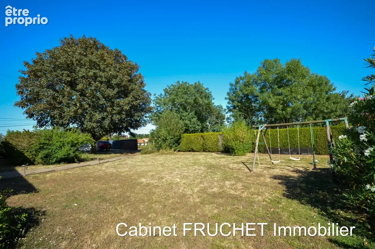 Axe CHANTONNAY - SAINT-PROUANT - Maison de plain-pied lumineuse - photo 3