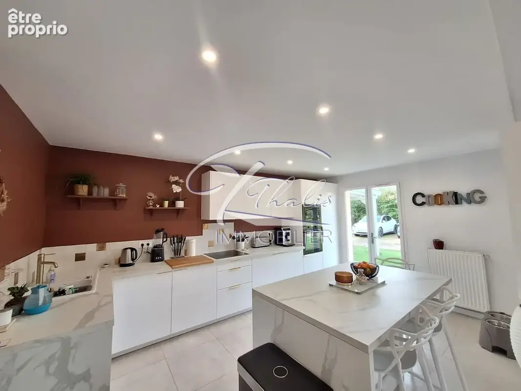 Maison 7 pièces 179 m² à vendre à Tarnes (33240) - photo 2