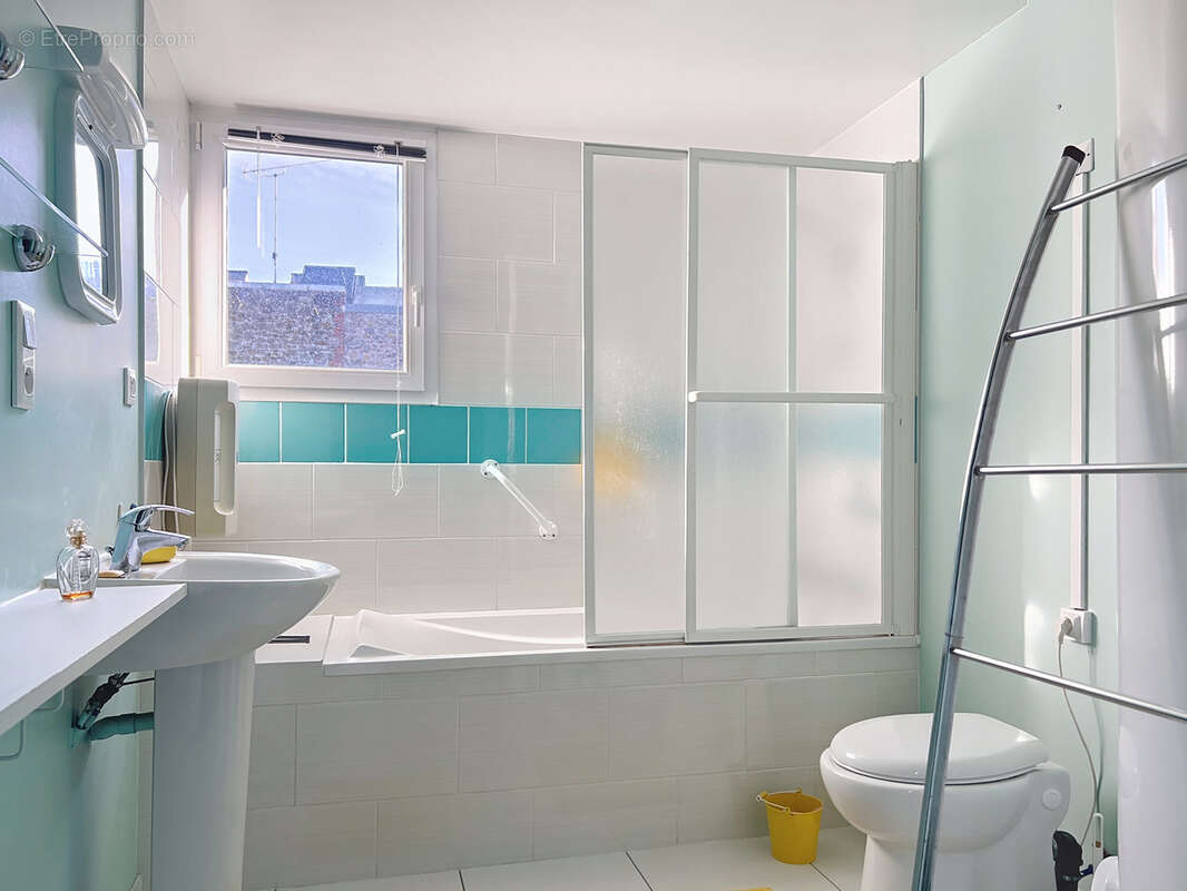 Maison à VILLEDIEU-LES-POELES