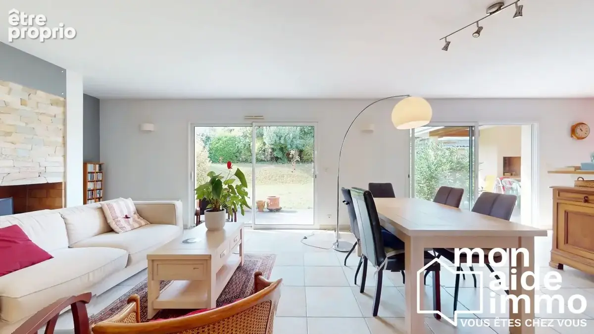 Maison 4 pièces 114 m² à vendre à Saint-Germain-Du-Puch (33750) - photo 4