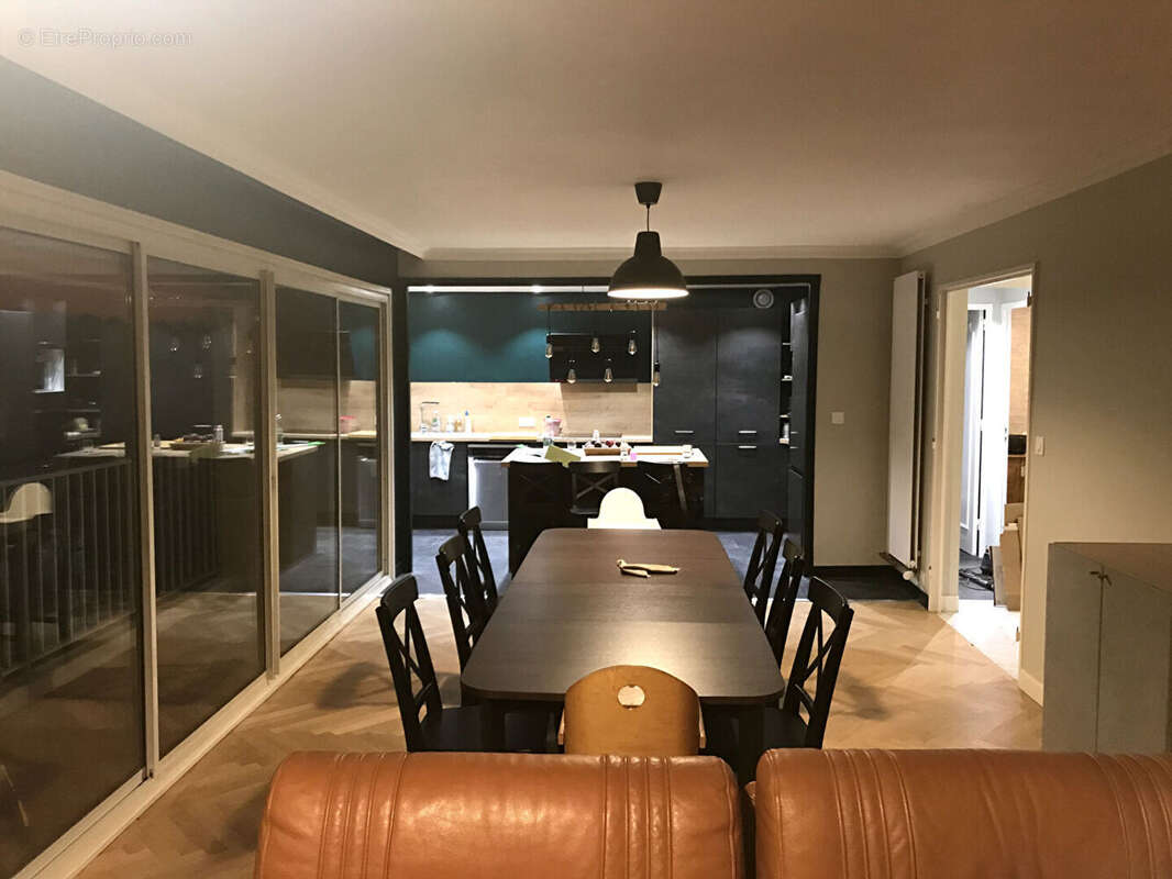 Appartement à OULLINS