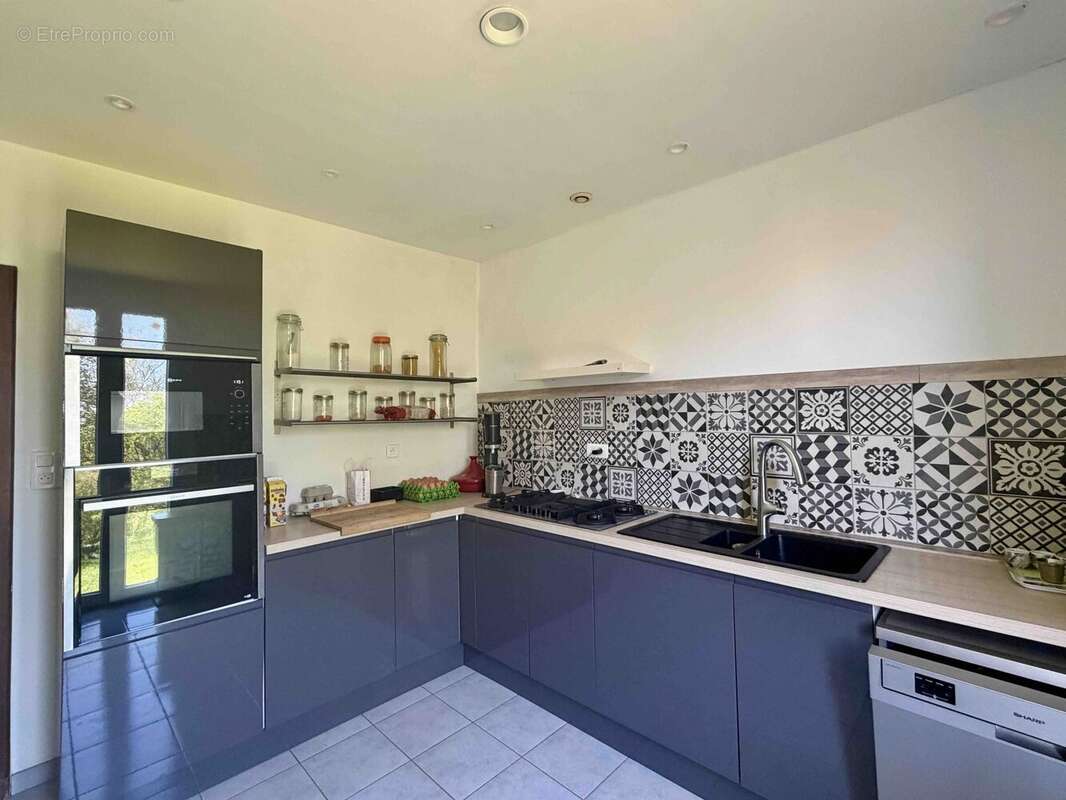 Maison 172 m² à Couloume-Mondebat  - photo 8