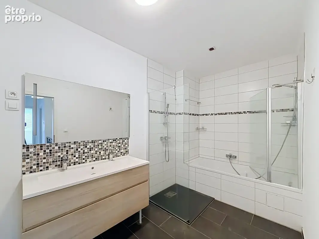 Maison 145 m2 - F6 - 3 chambres - terrasses - 2 salons - photo 7