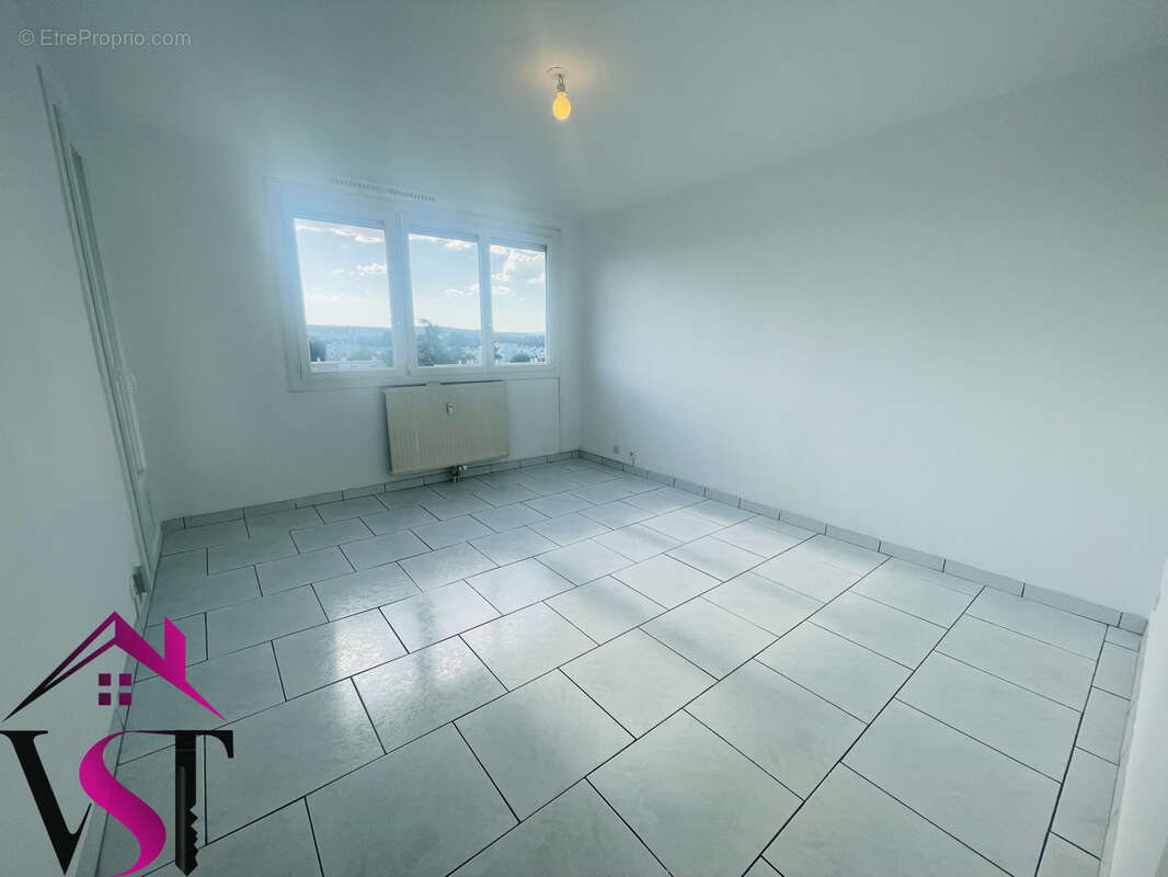 Appartement 49 m² à Longvic  - photo 2