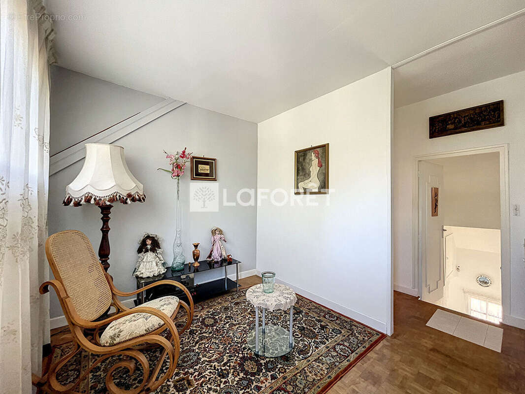 Maison à CHAUMONTEL