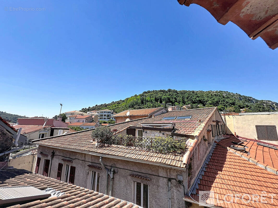 Appartement à LA TURBIE