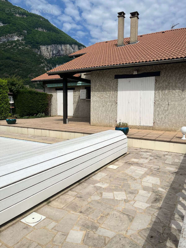 Maison à FONTAINE