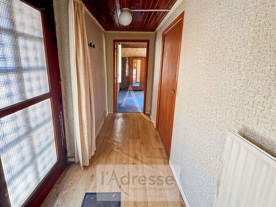 Maison à PUY-L&#039;EVEQUE