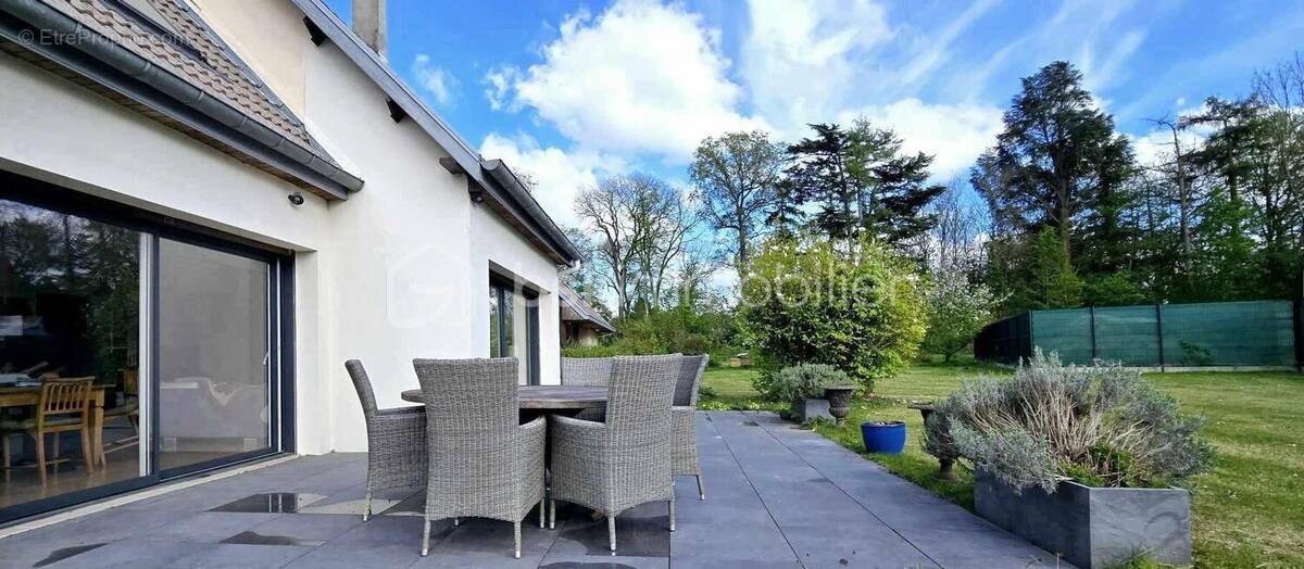 Maison à SAINT-FUSCIEN