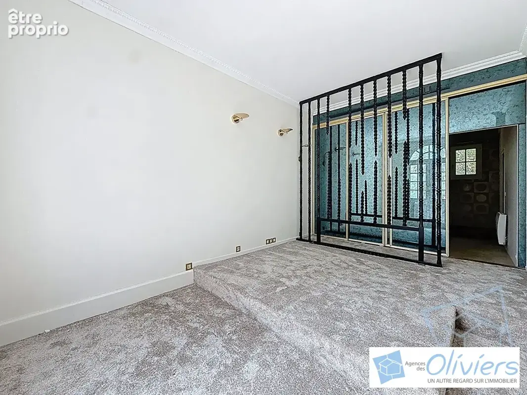 Maison 221 m² à Chevreuse  - photo 7
