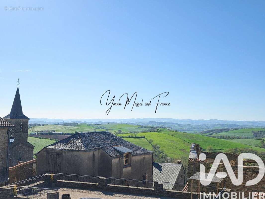Maison 113 m² à Montclar  - photo 3