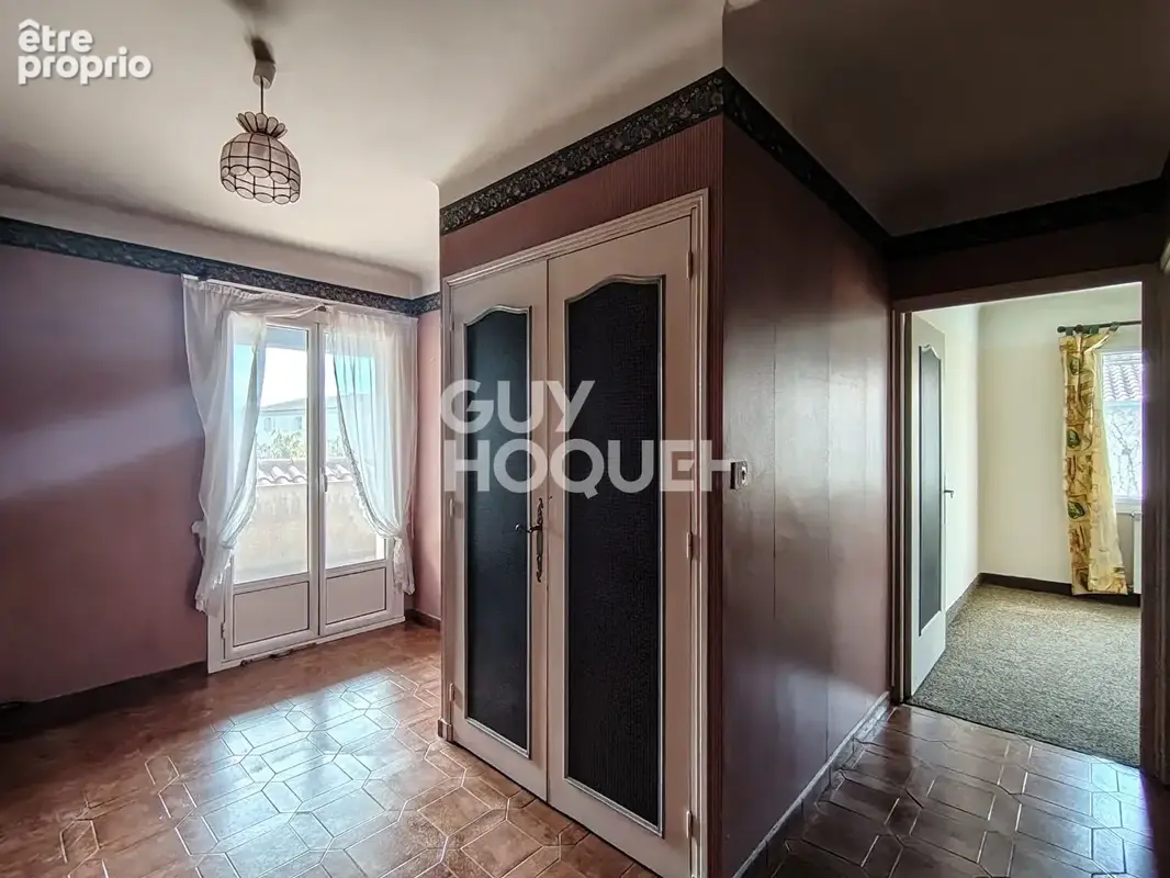 Carpentras Lègue - Maison de 7 pièce(s) de 210 m² avec 5 chambres, jardin et garage - photo 13