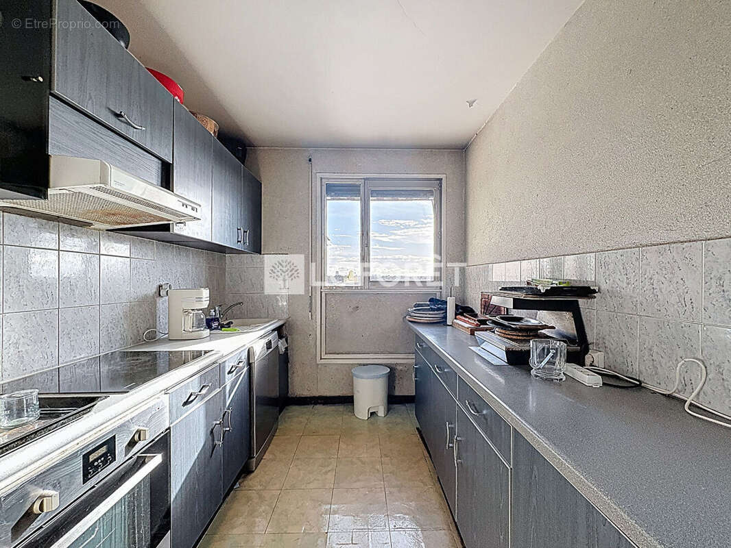 Appartement à SURESNES