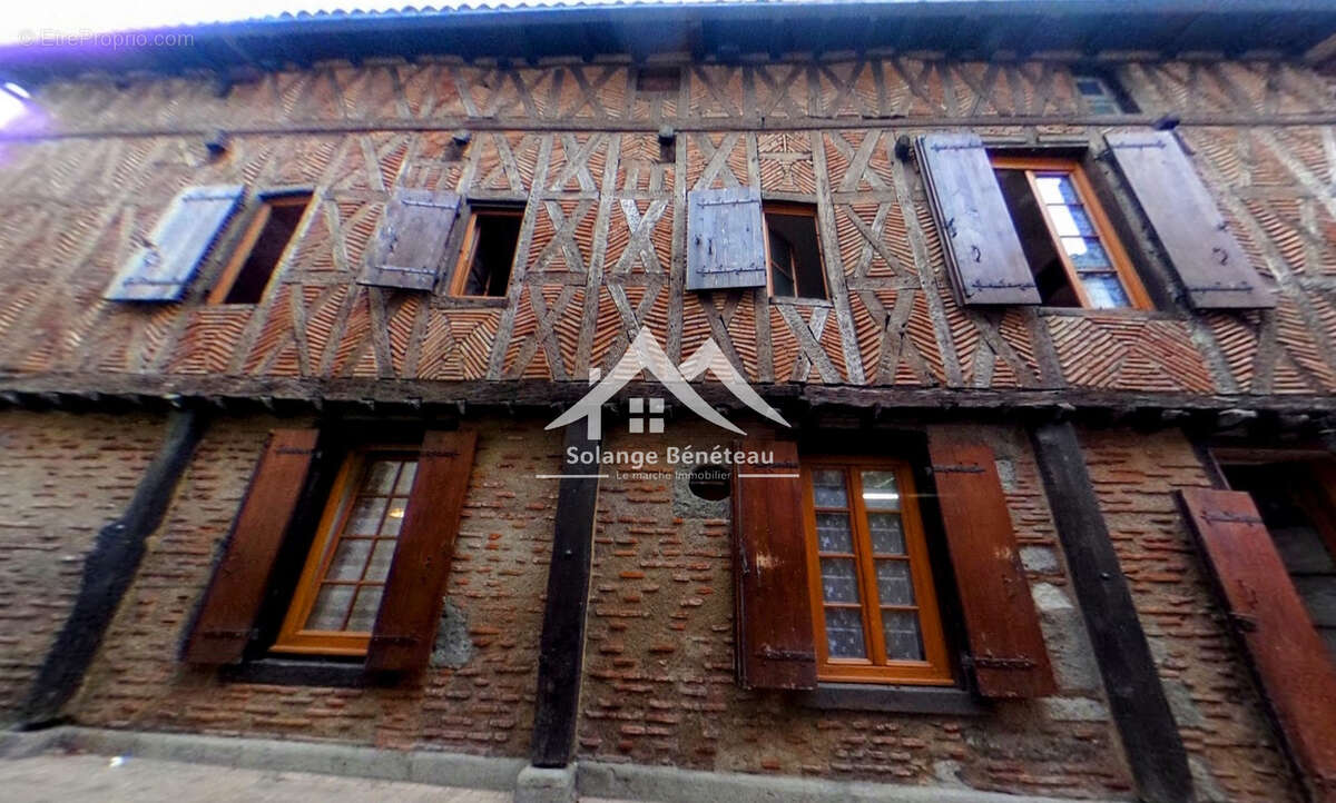 Maison à CLAIRAC