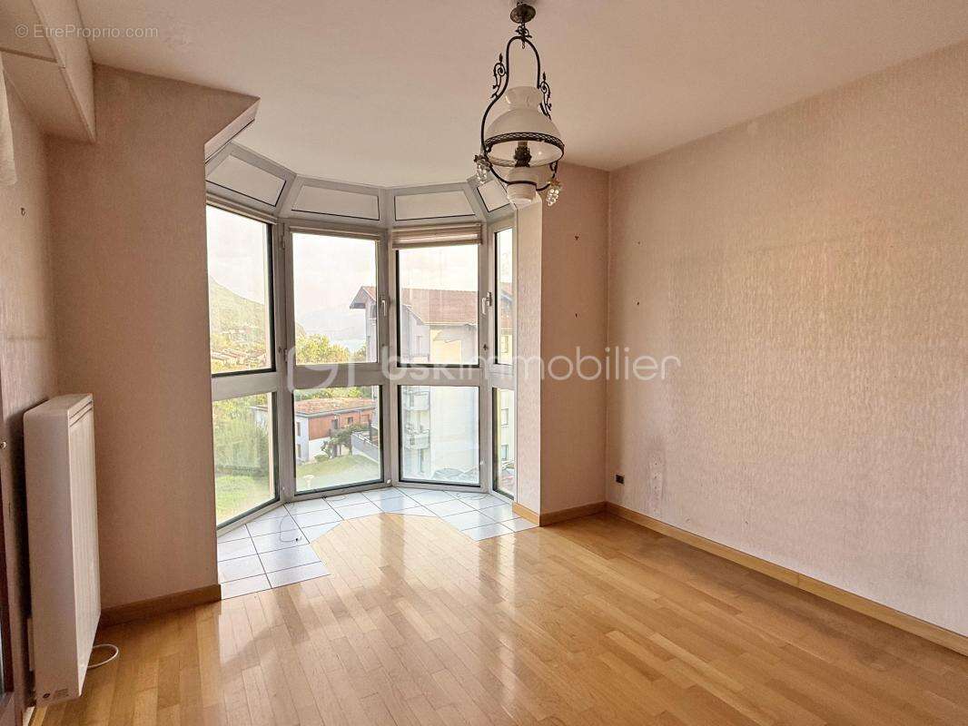 Appartement à ANNECY-LE-VIEUX