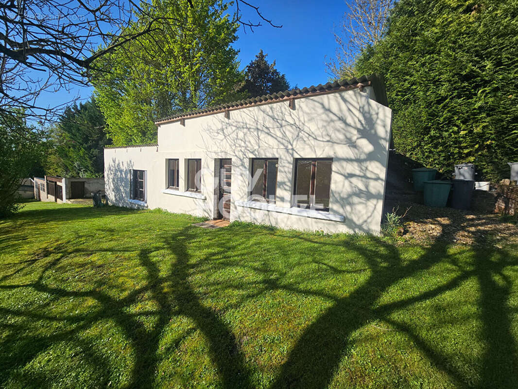 Maison 123 m² à Braisnes  - photo 8