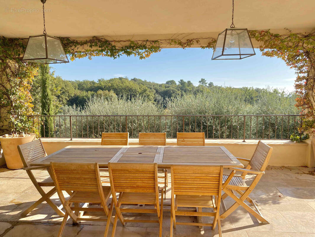 Maison à SPERACEDES