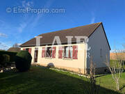 Maison à SAINT-PIERRE-DES-NIDS