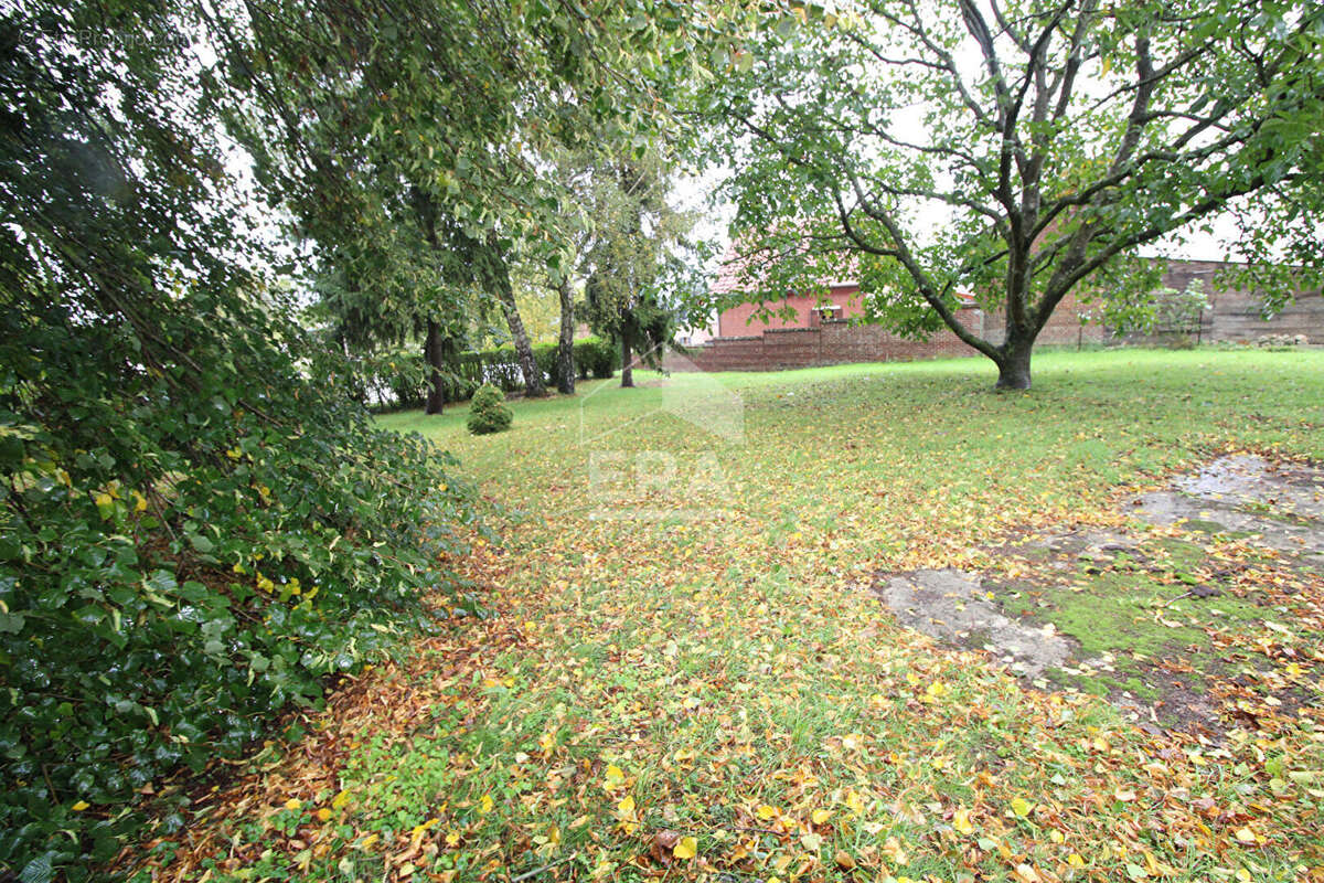 Maison à AMIGNY-ROUY
