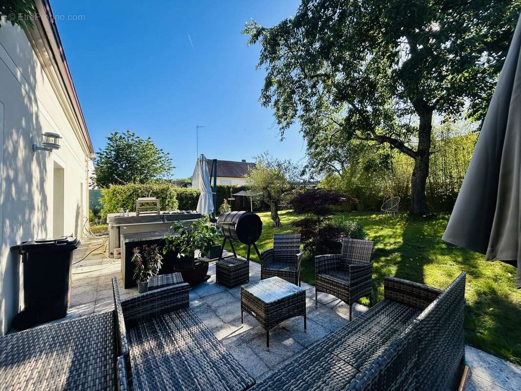 Maison à CHOISY-AU-BAC