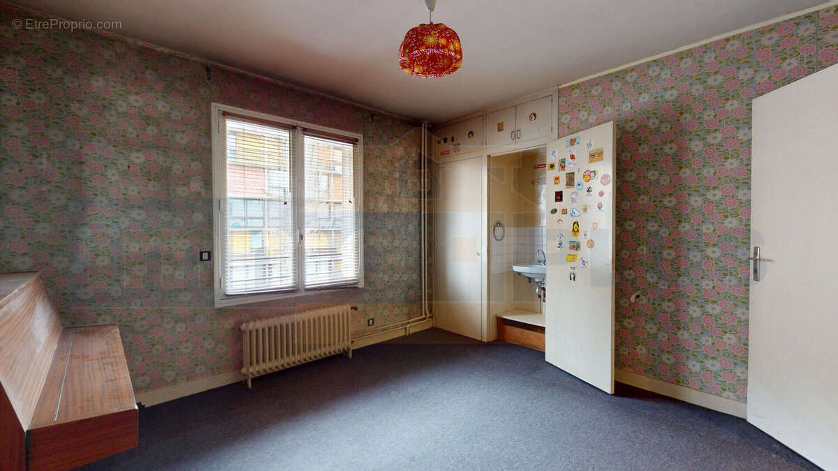 Maison à FONTENAY-LE-FLEURY