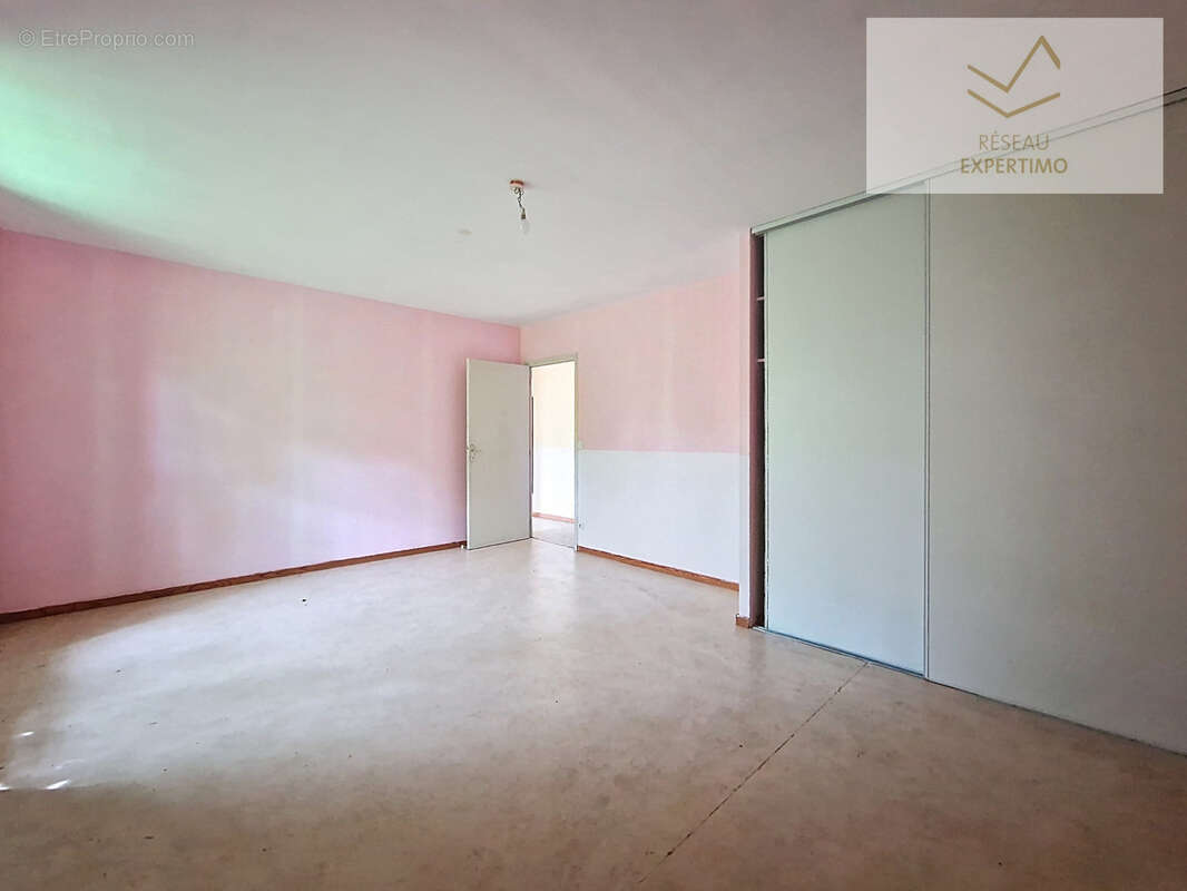 Appartement à CASSAGNES-BEGONHES