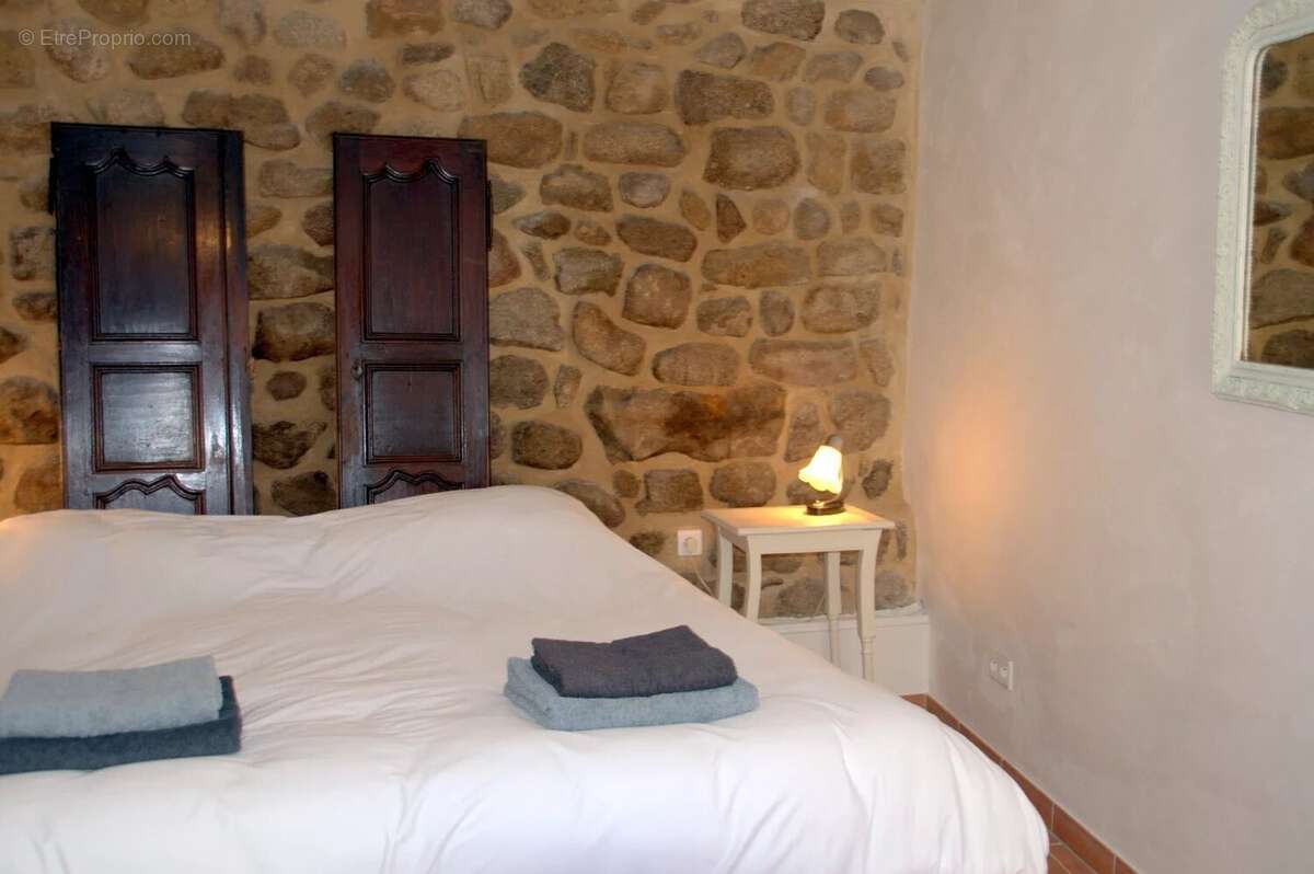 Appartement à PRIVAS