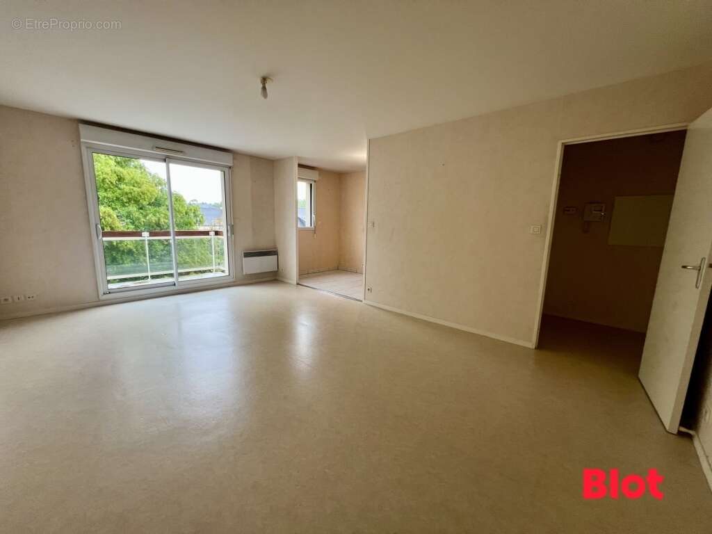 Appartement à MONTAUBAN-DE-BRETAGNE