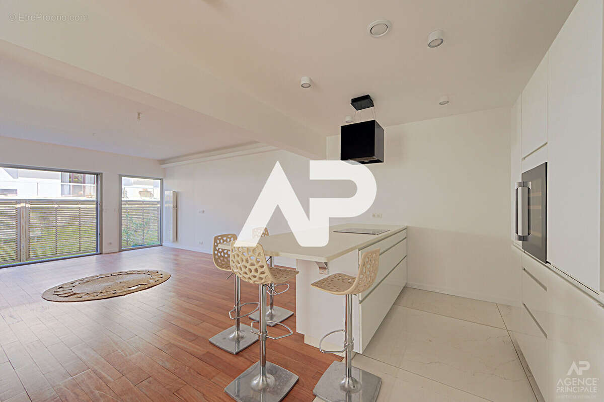 Appartement à RUEIL-MALMAISON