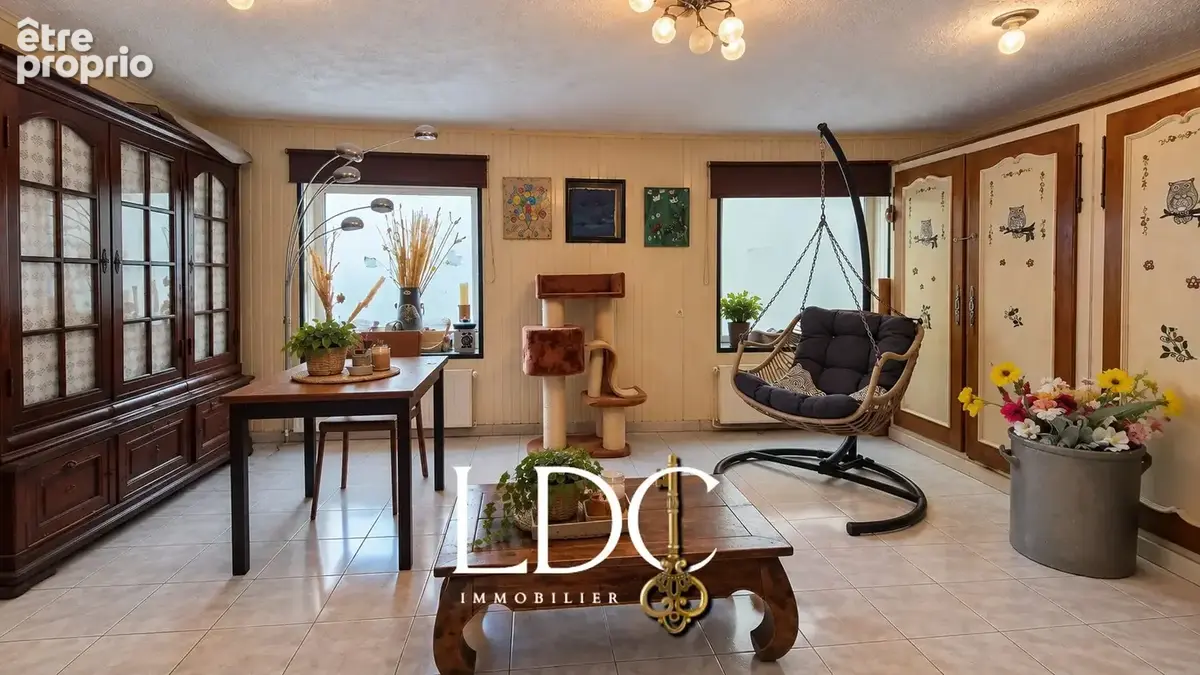 Maison 5 pièces 105 m² à vendre à Vittersbourg (57670) - photo 8