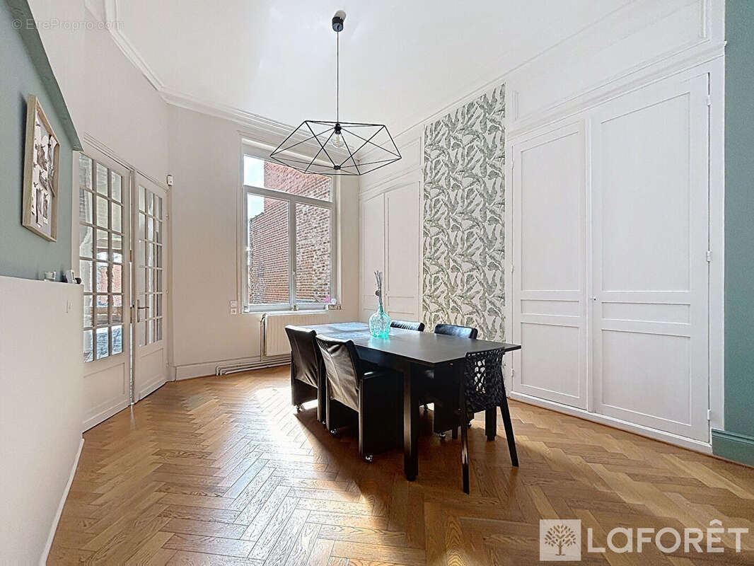 Maison à ARMENTIERES