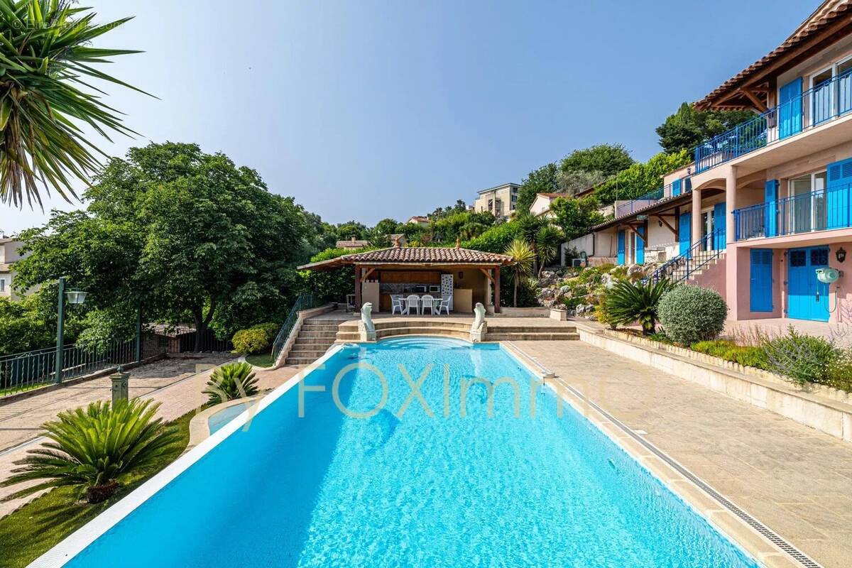 Maison à CAGNES-SUR-MER