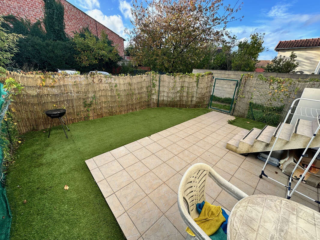 Appartement à CORBEIL-ESSONNES