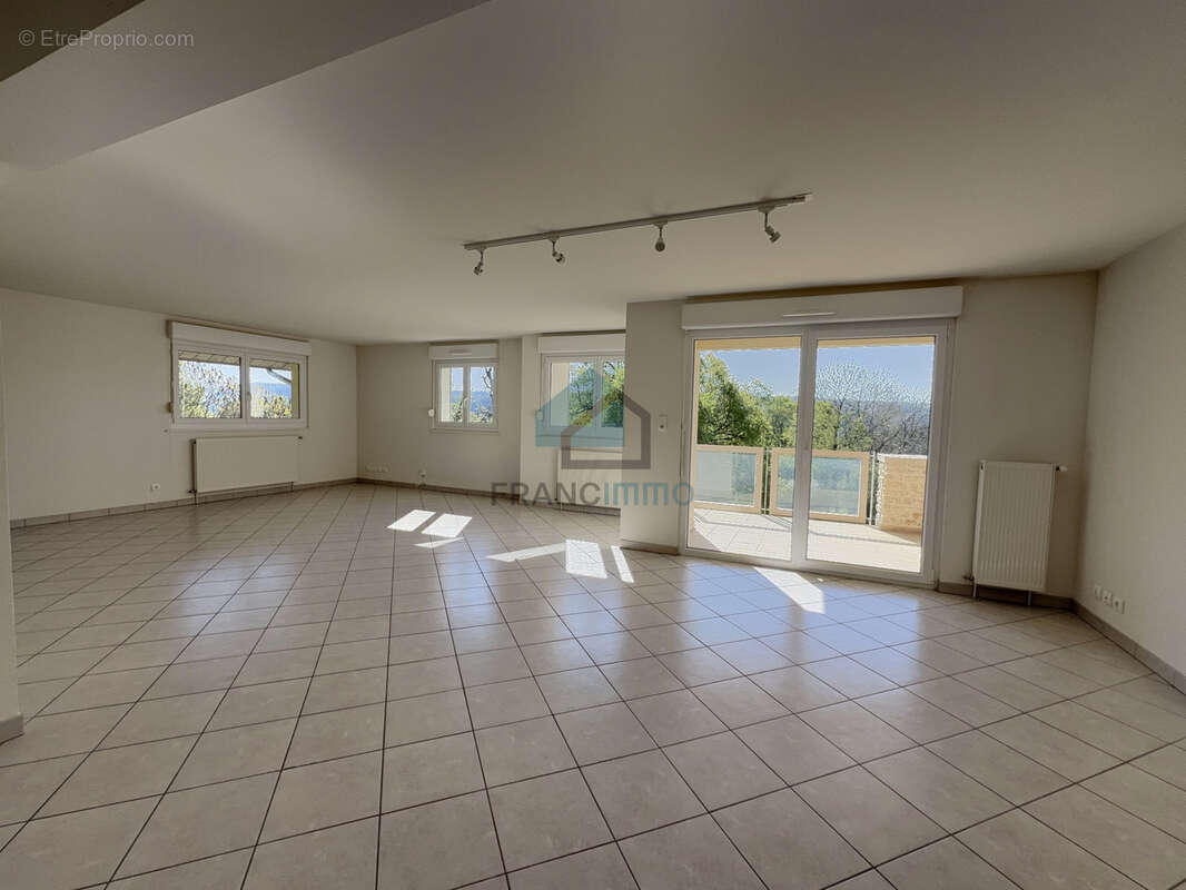 Appartement à CHARQUEMONT