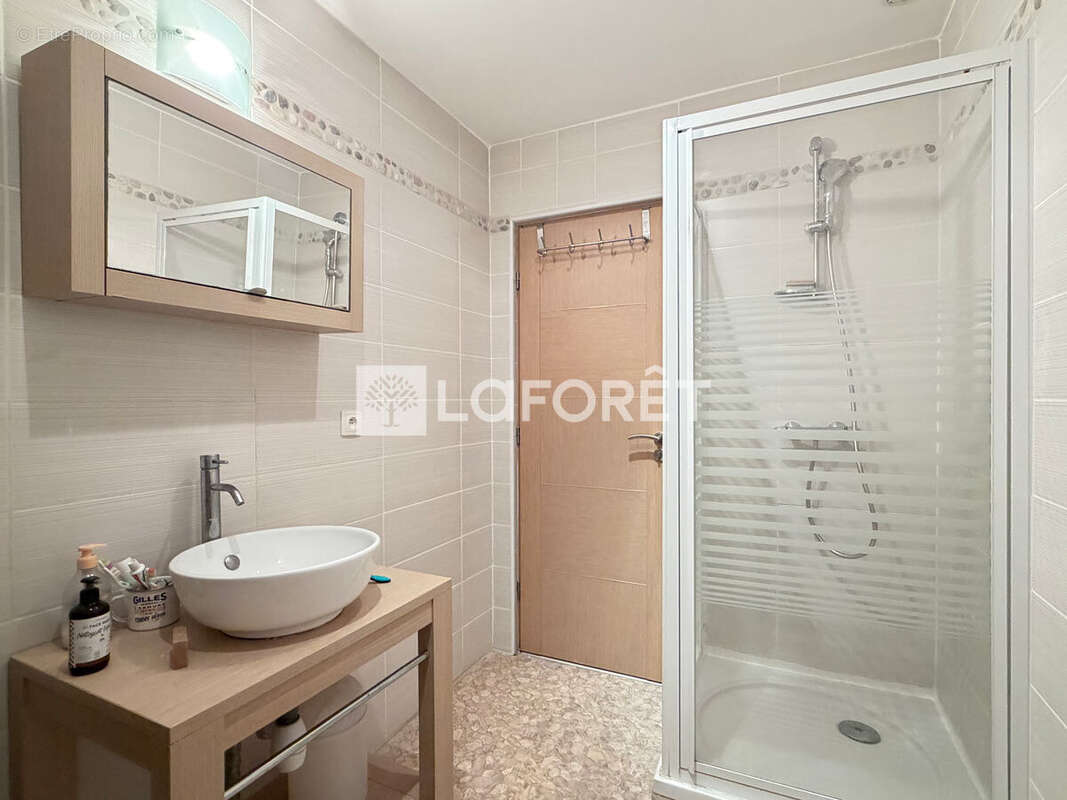 Maison L Isle Sur La Sorgue 6 pièce(s) 175 m2 - photo 9