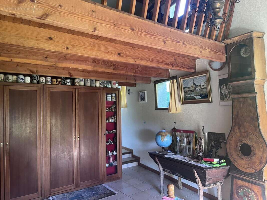 Chambre 2 avec mezzanine - Maison à FIGEAC