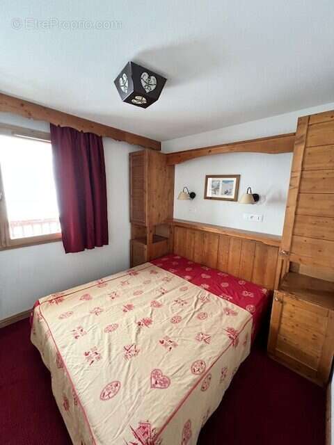 Chambre 2 - Appartement à FONTCOUVERTE-LA-TOUSSUIRE