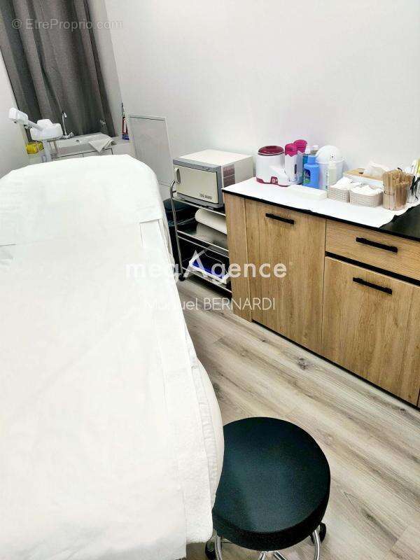 Commerce à SAINT-FRANCOIS