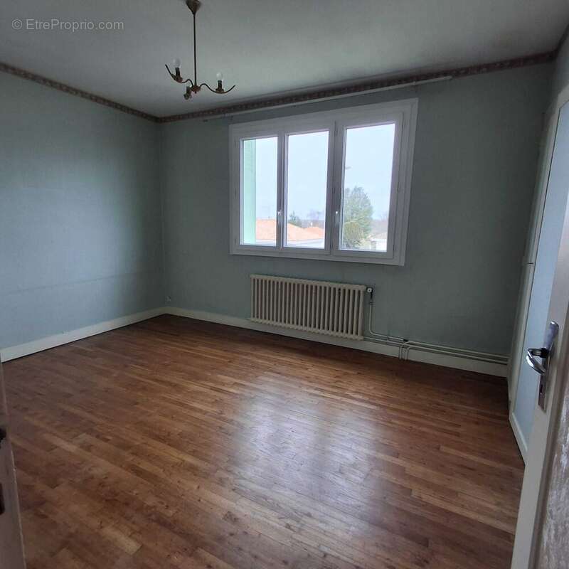 Maison à ROUMAZIERES-LOUBERT