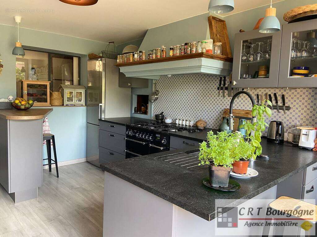 Maison 9 pièces 247.5 m² Toucy - photo 6