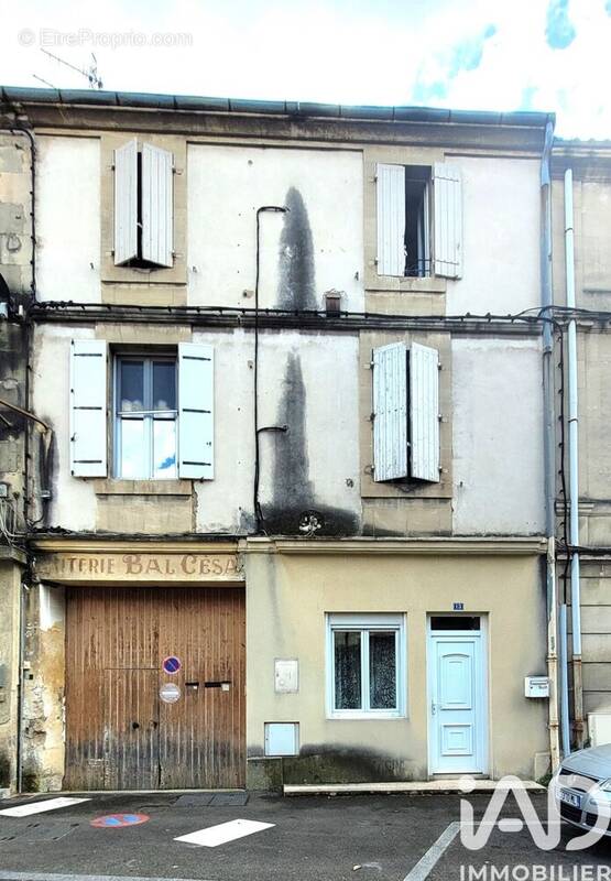 Photo 1 - Appartement à CHATEAURENARD