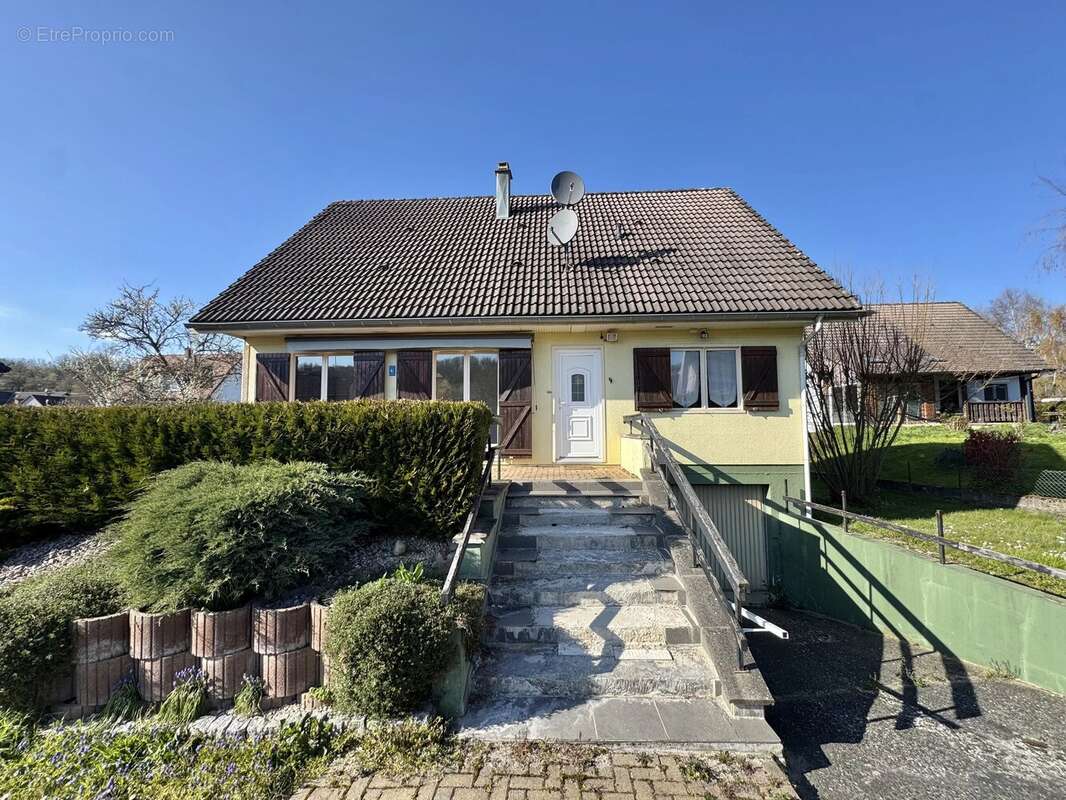 Maison à LUEMSCHWILLER